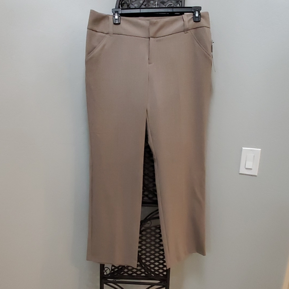 Daisy Fuentes Dress pants